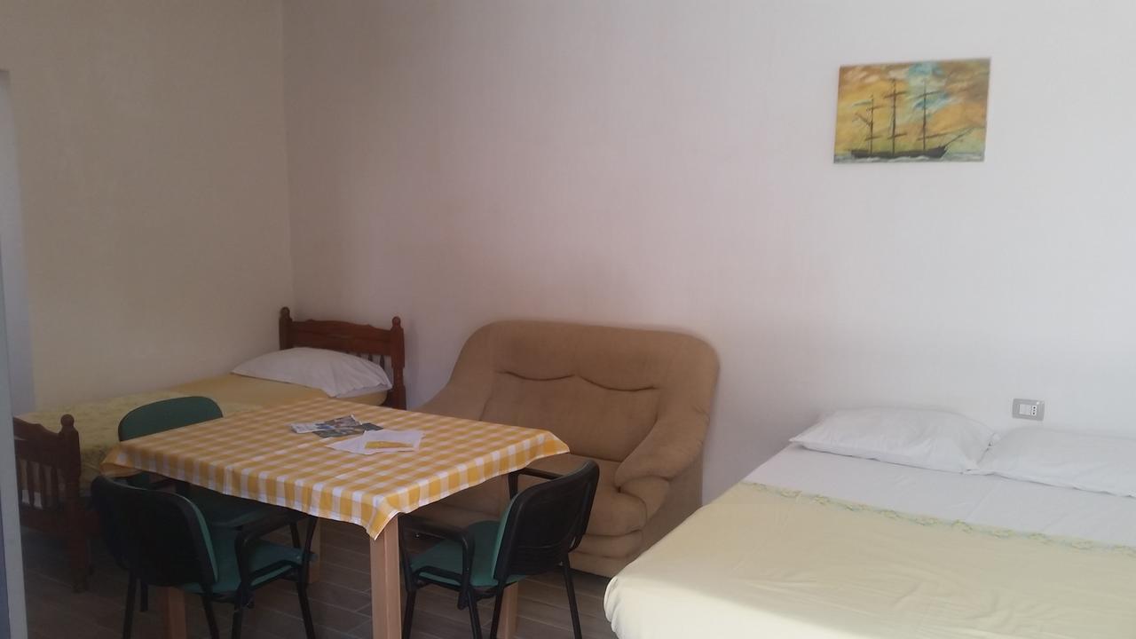Velaj Apartments オリクム エクステリア 写真